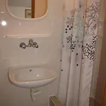 Zibi I Pod Topolami Проживание в семье *