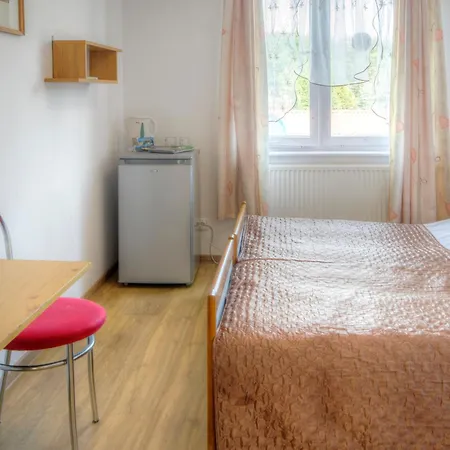 Zibi I Pod Topolami בית אירוח *