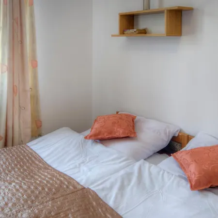 Zibi I Pod Topolami *