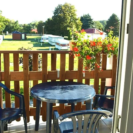Zibi I Pod Topolami Homestay Lazy (West Pomeranian)