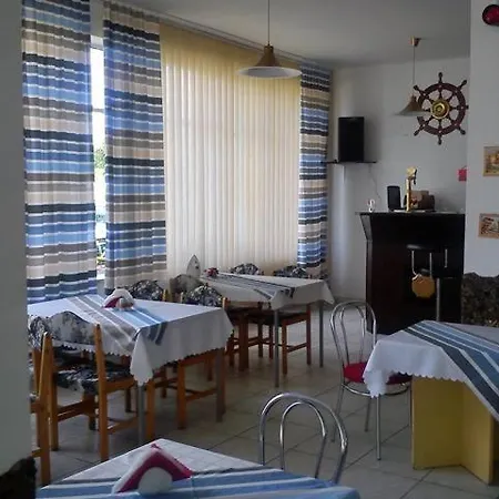 Zibi I Pod Topolami