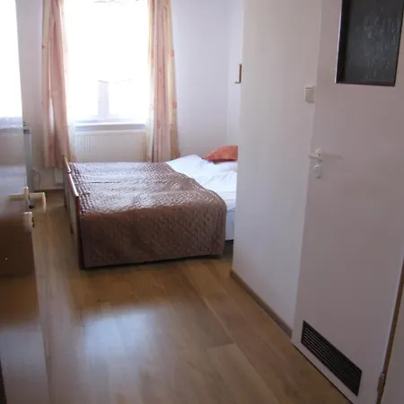 Zibi I Pod Topolami * Łazy