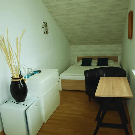 Zibi I Pod Topolami * Łazy