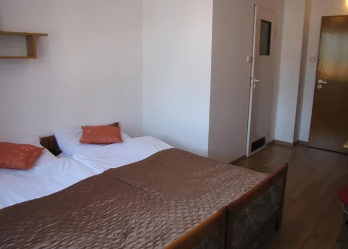 Zibi I Pod Topolami Проживание в семье Лазы