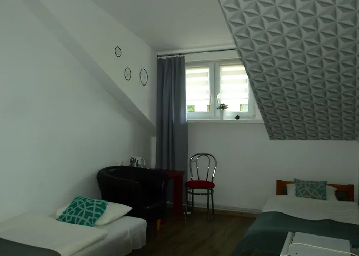 Zibi I Pod Topolami Лазы