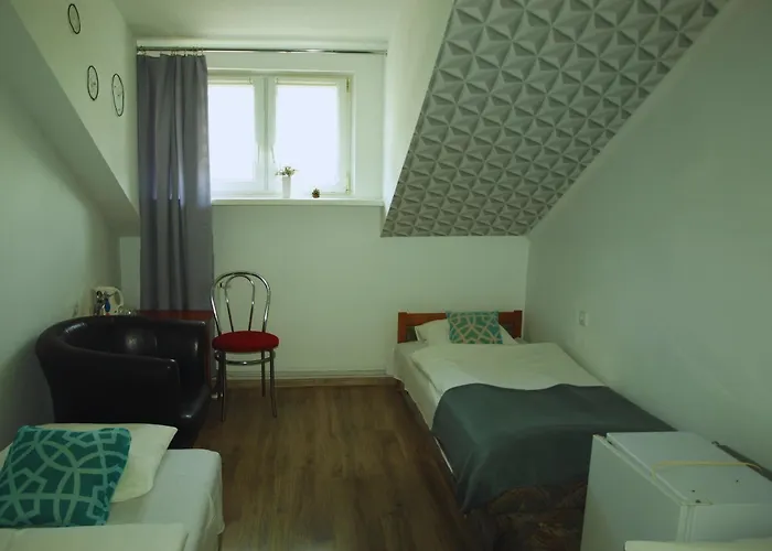 Проживание в семье Zibi I Pod Topolami *